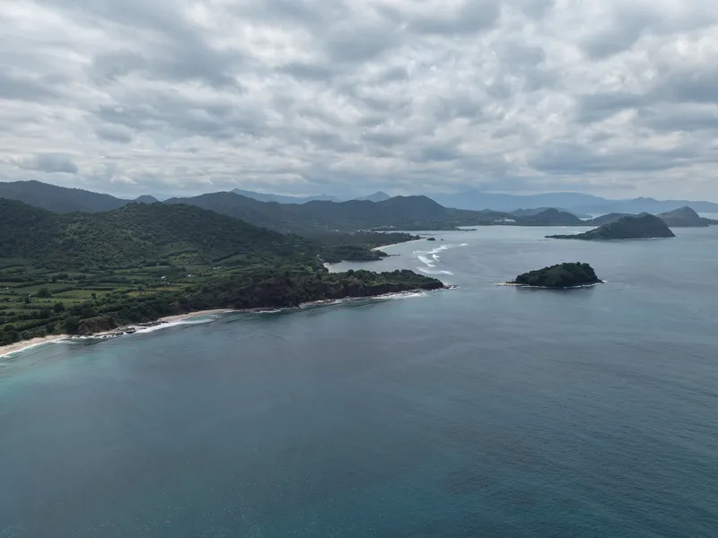 Hippy Bay - Photo 1